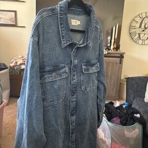 NWT Terra&Sky Denim Shacket